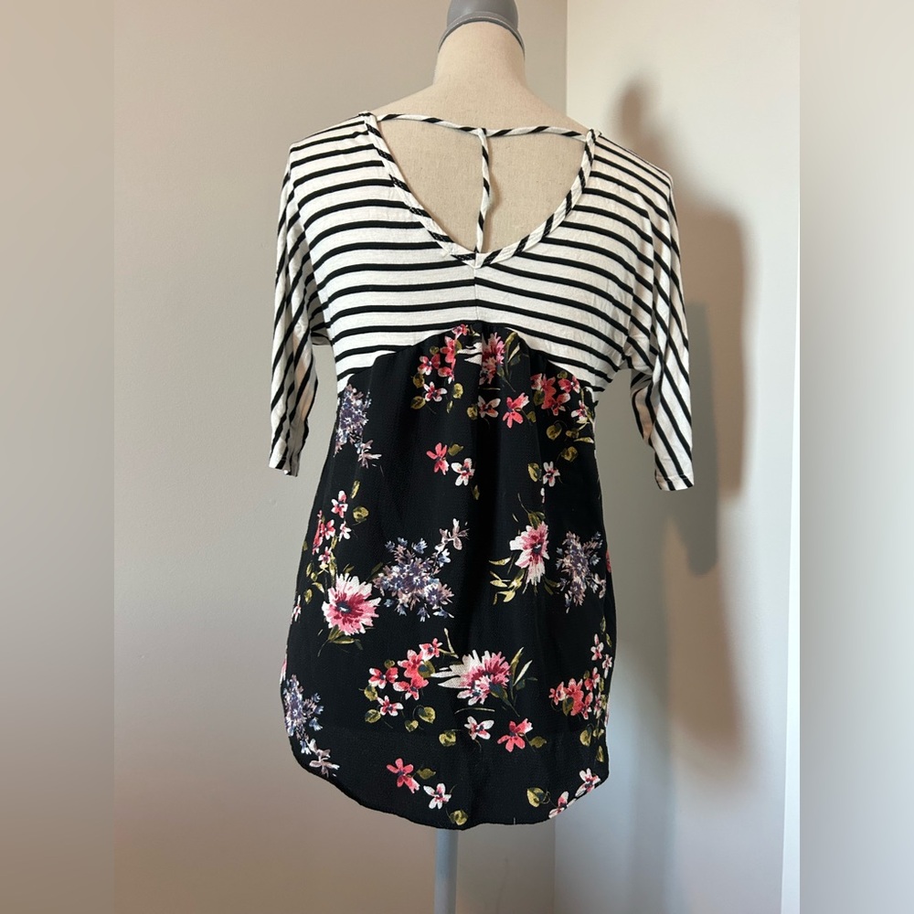 Black and White Striped Women's Top